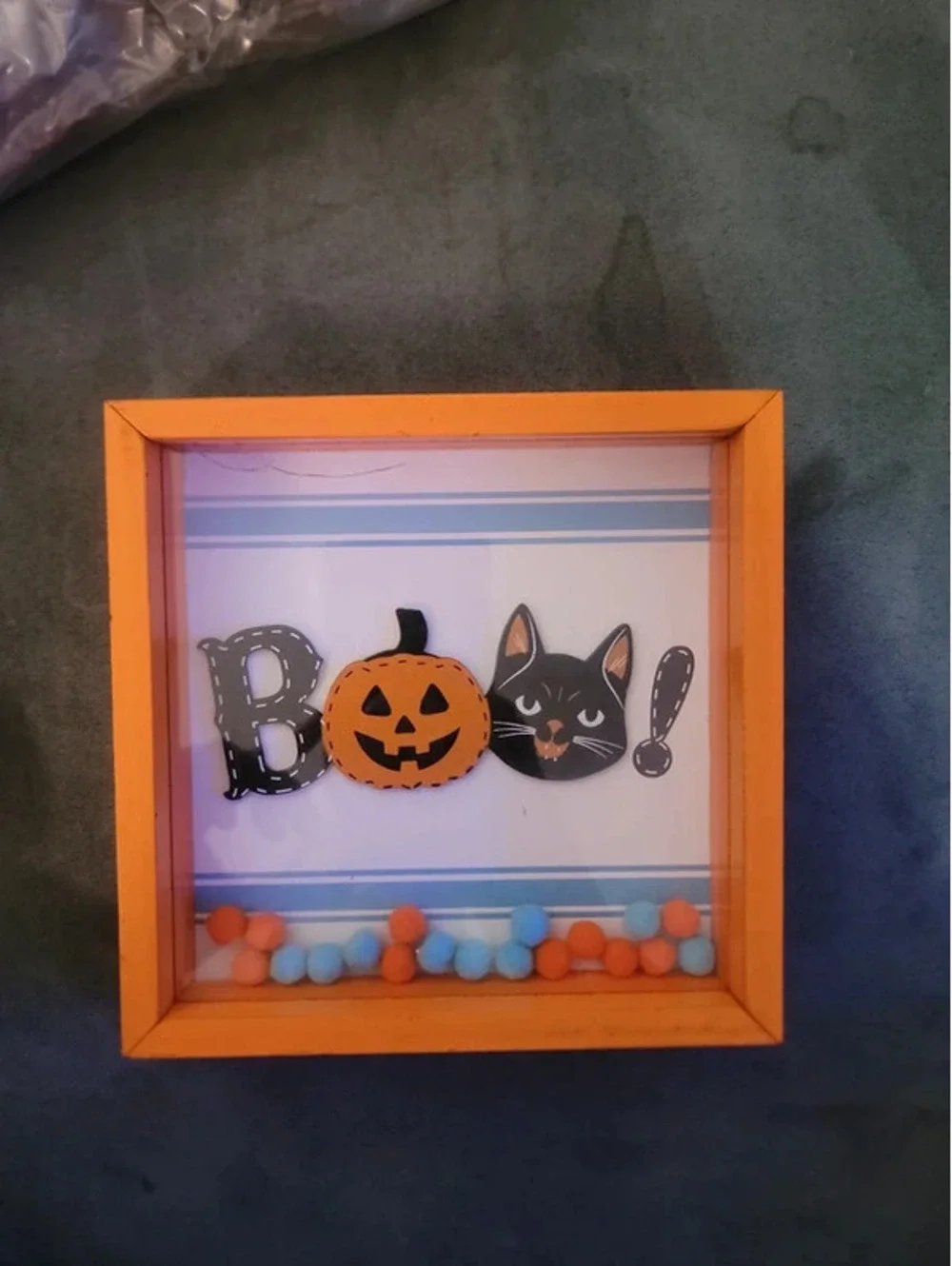 Halloween bundle! With glow in dark blanket read below